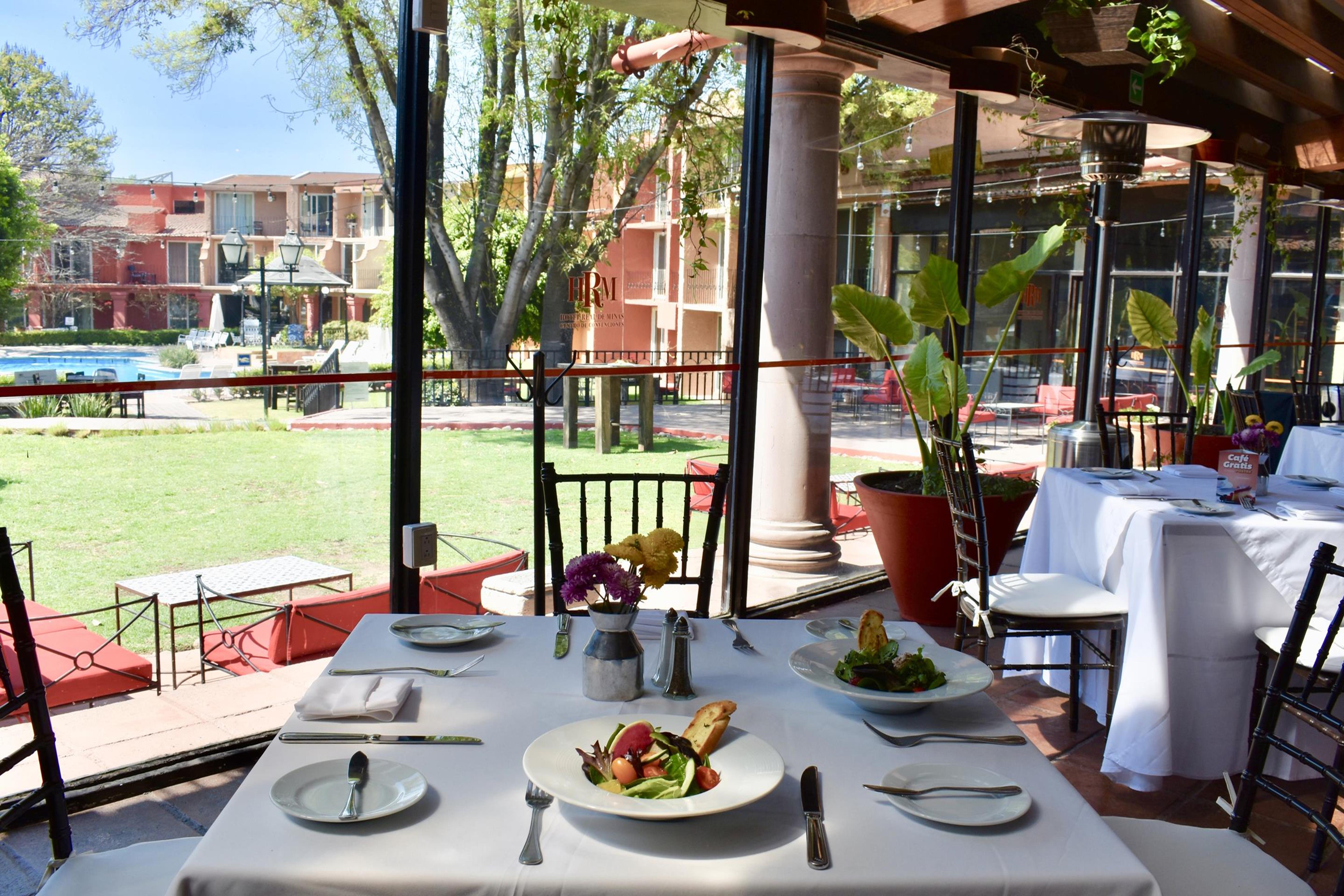 Real De Minas San Miguel De Allende Exterior foto Restaurant in San Cristóbal Ecatepec
